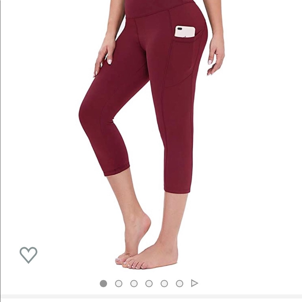 yoga pants